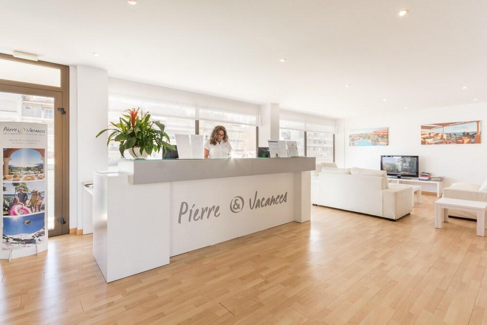 Pierre & Vacances Empuriabrava Exterior photo