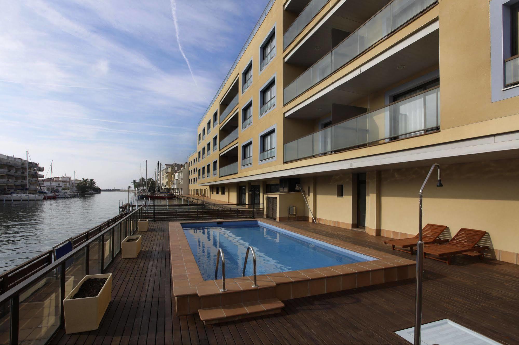 Pierre & Vacances Empuriabrava Exterior photo